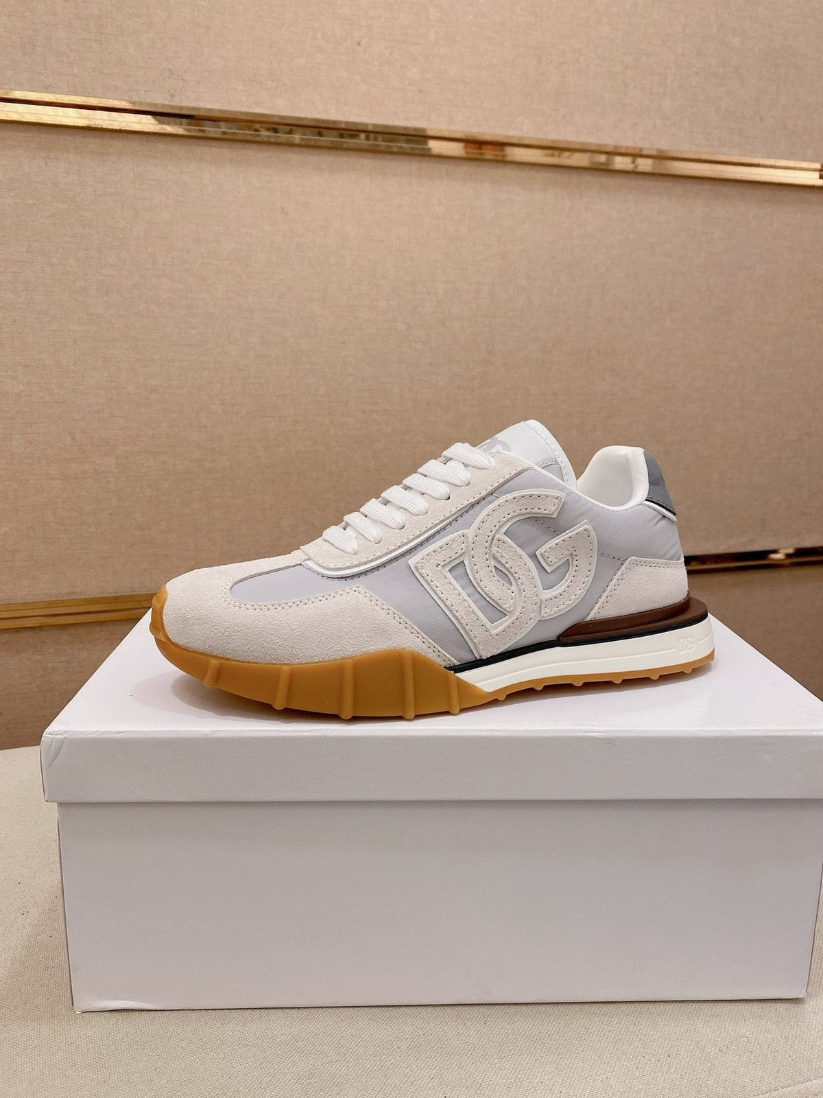 Dolce & Gabbana White & Gray Gum Sole Sneakers — front