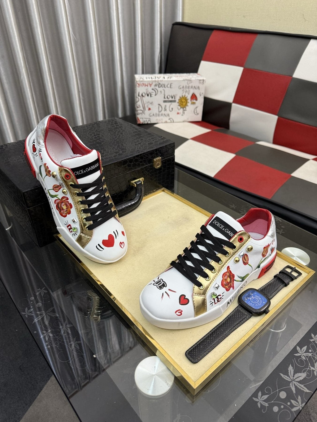 Dolce & Gabbana Floral Print Low-Top Sneakers — front