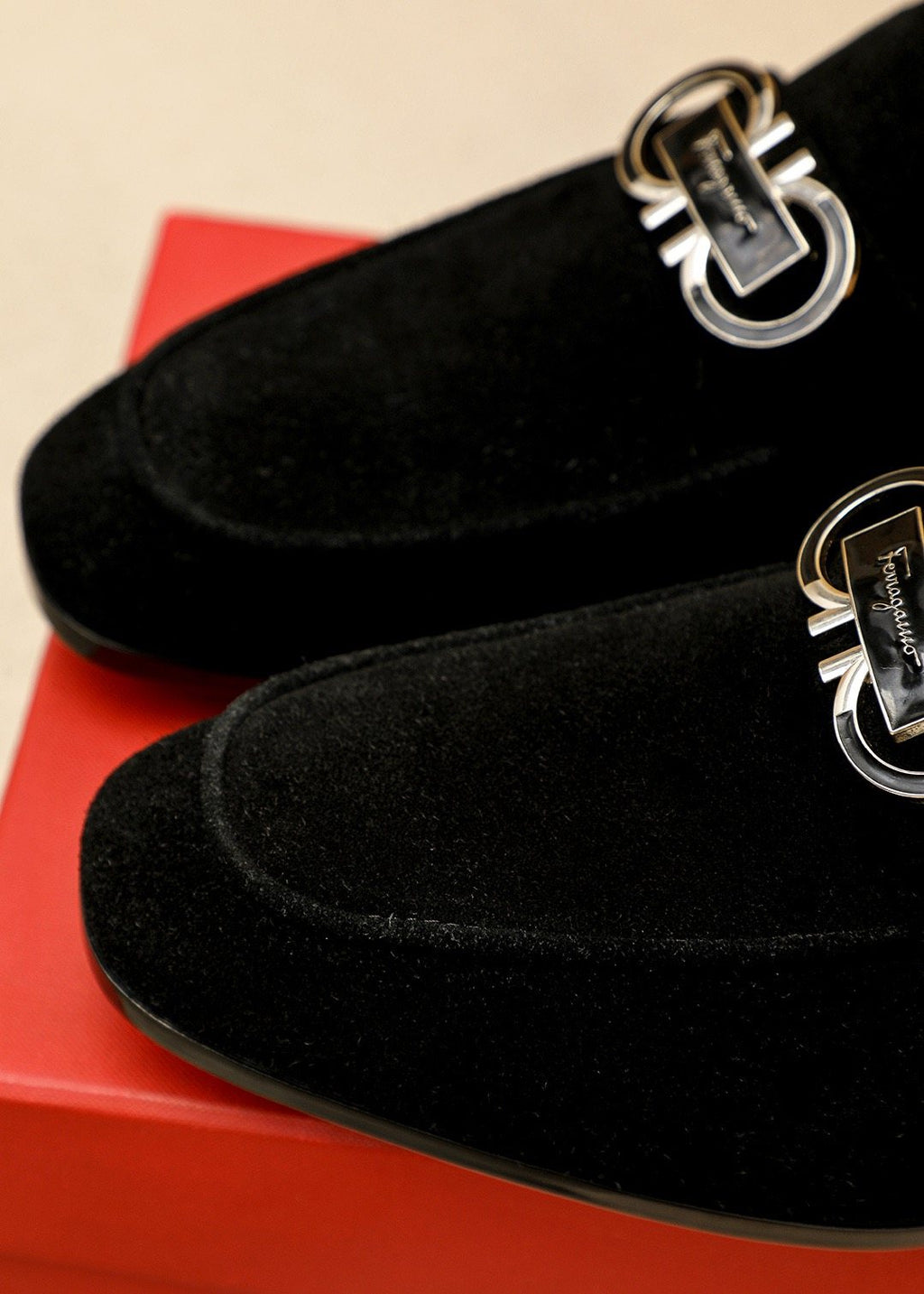 Ferragamo Textured Buckle Loafers — detail
